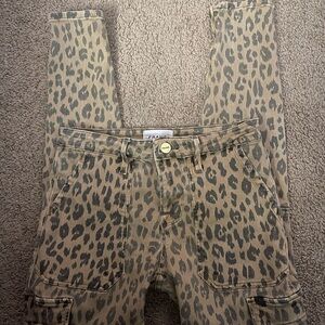 Frame cargo cheetah skinny jeans